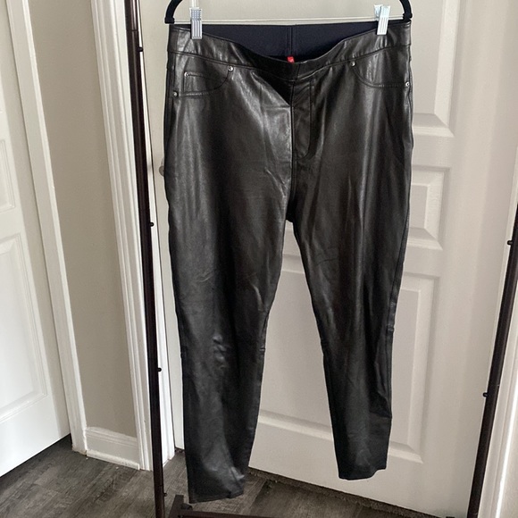 Spanx Faux Leather-Like Ankle Skinny Pants size XL - Picture 2 of 7